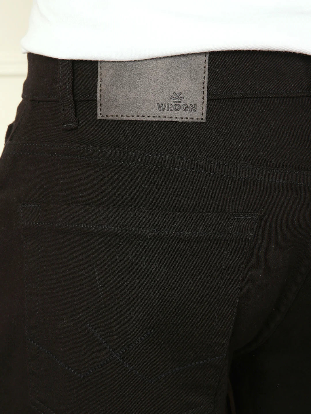 Solid Anti Fit Jeans | Black