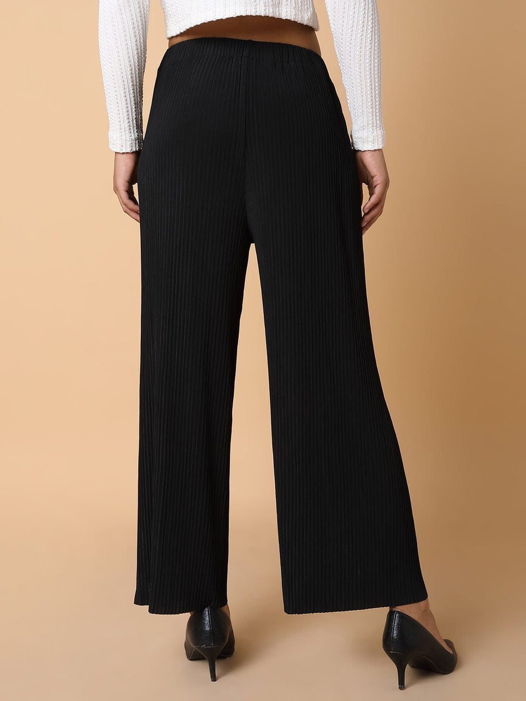 Women's Black Comfort Mid-Rise Flared Trousers