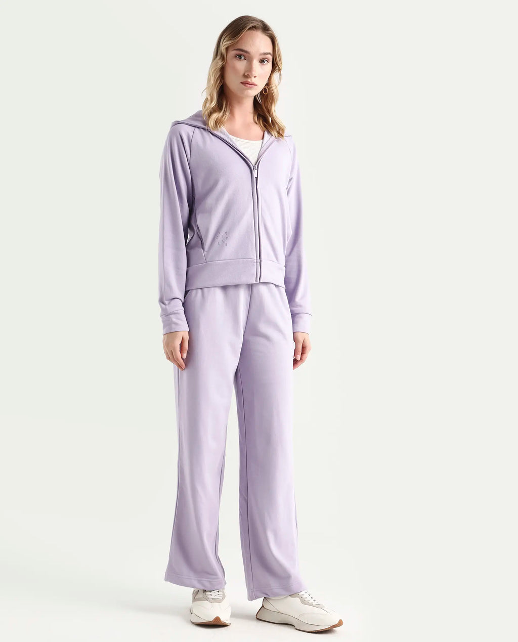 Rareism Women's Pazoo T Pastel Purple Cotton Blend Plain Ankle Length Flared Track Pant