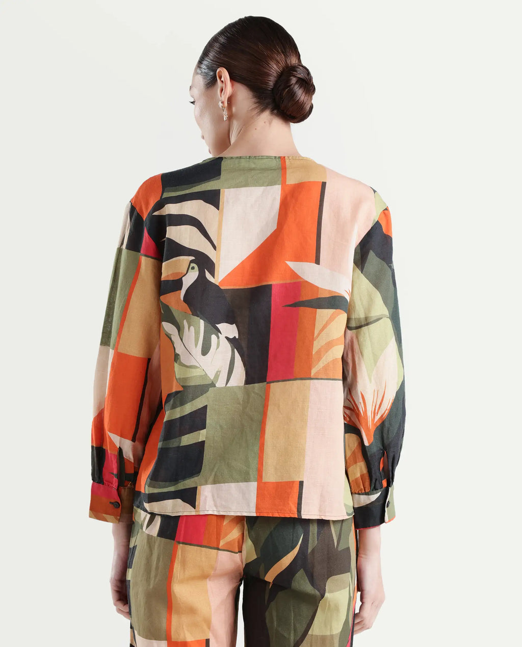 Rareism Women's Agenia-T Pastel Multi Cotton Blend Crew Neck Abstract Print Bishop Sleeve Regular Fit Top