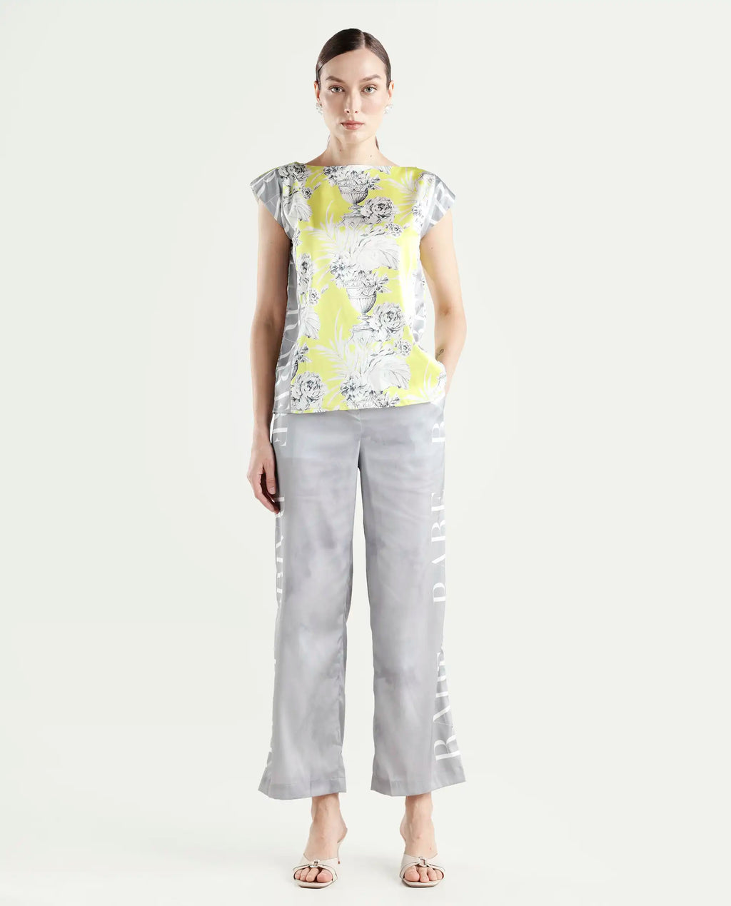Rareism Women's Kanadio-B Light Grey Polyester Floral Print Ankle Length Straight Fit Trouser
