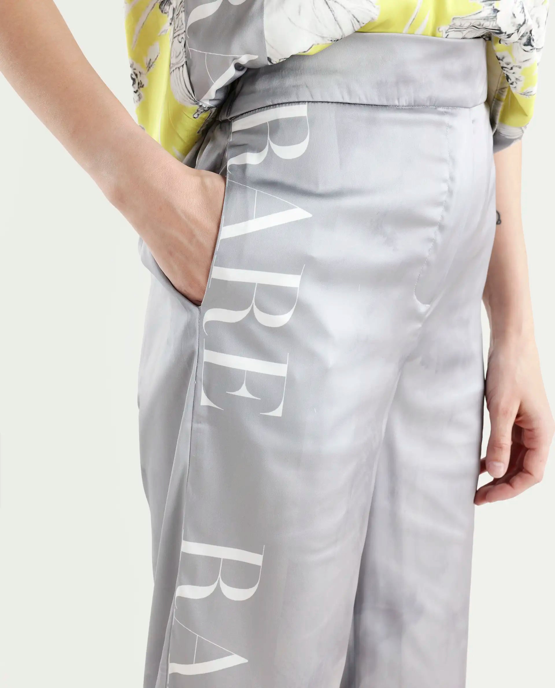 Rareism Women's Kanadio-B Light Grey Polyester Floral Print Ankle Length Straight Fit Trouser