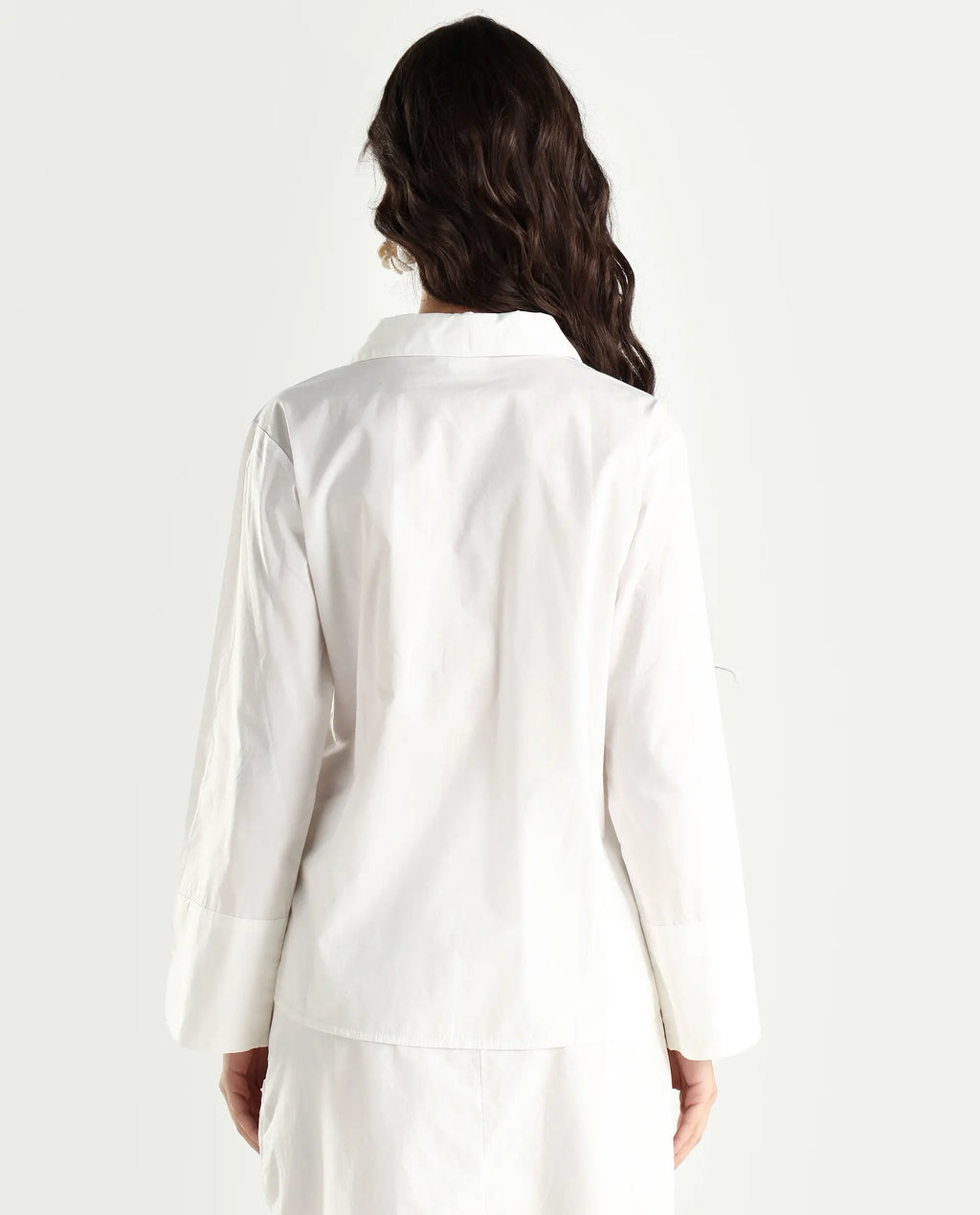 Rareism Women's Quitti Light White Cotton Spread Collar Plain Bell Sleeve Regular Fit Top
