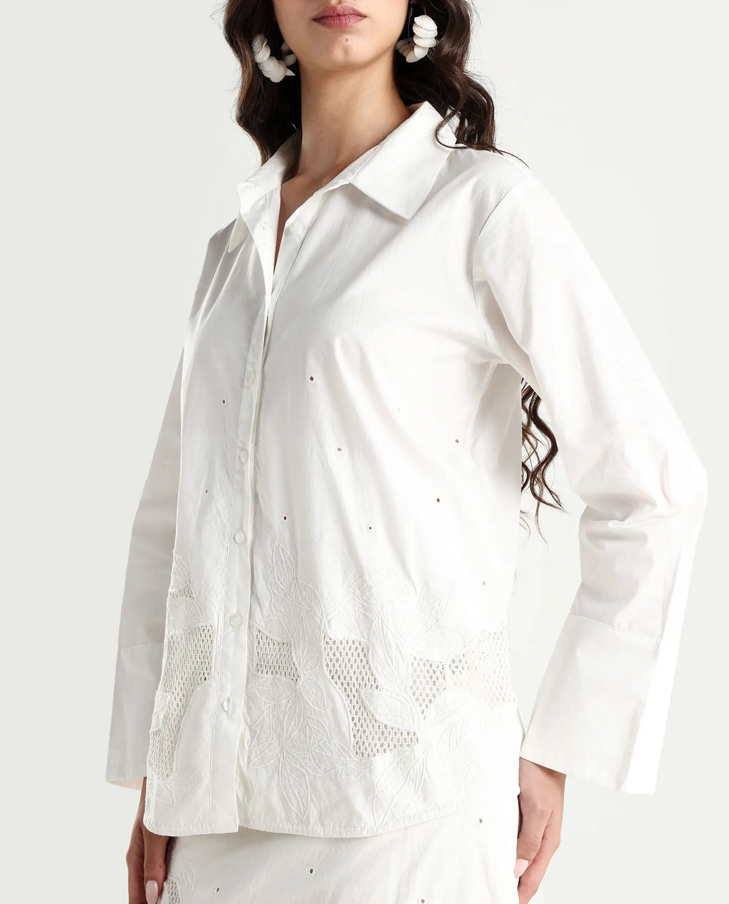 Rareism Women's Quitti Light White Cotton Spread Collar Plain Bell Sleeve Regular Fit Top