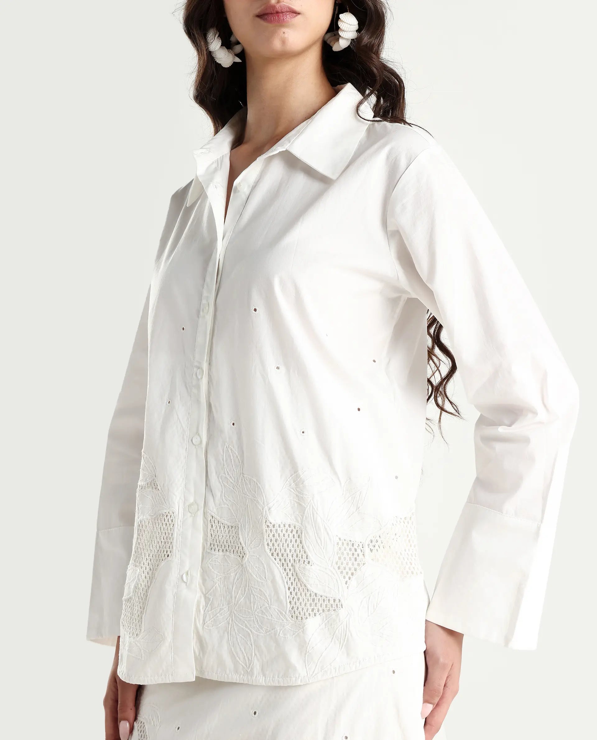 Rareism Women's Quitti Light White Cotton Spread Collar Plain Bell Sleeve Regular Fit Top