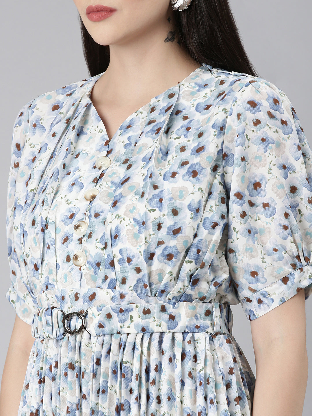 Women's Blue Floral Printed Sweetheart Neck Puff Sleeves Fit and Flare Dress