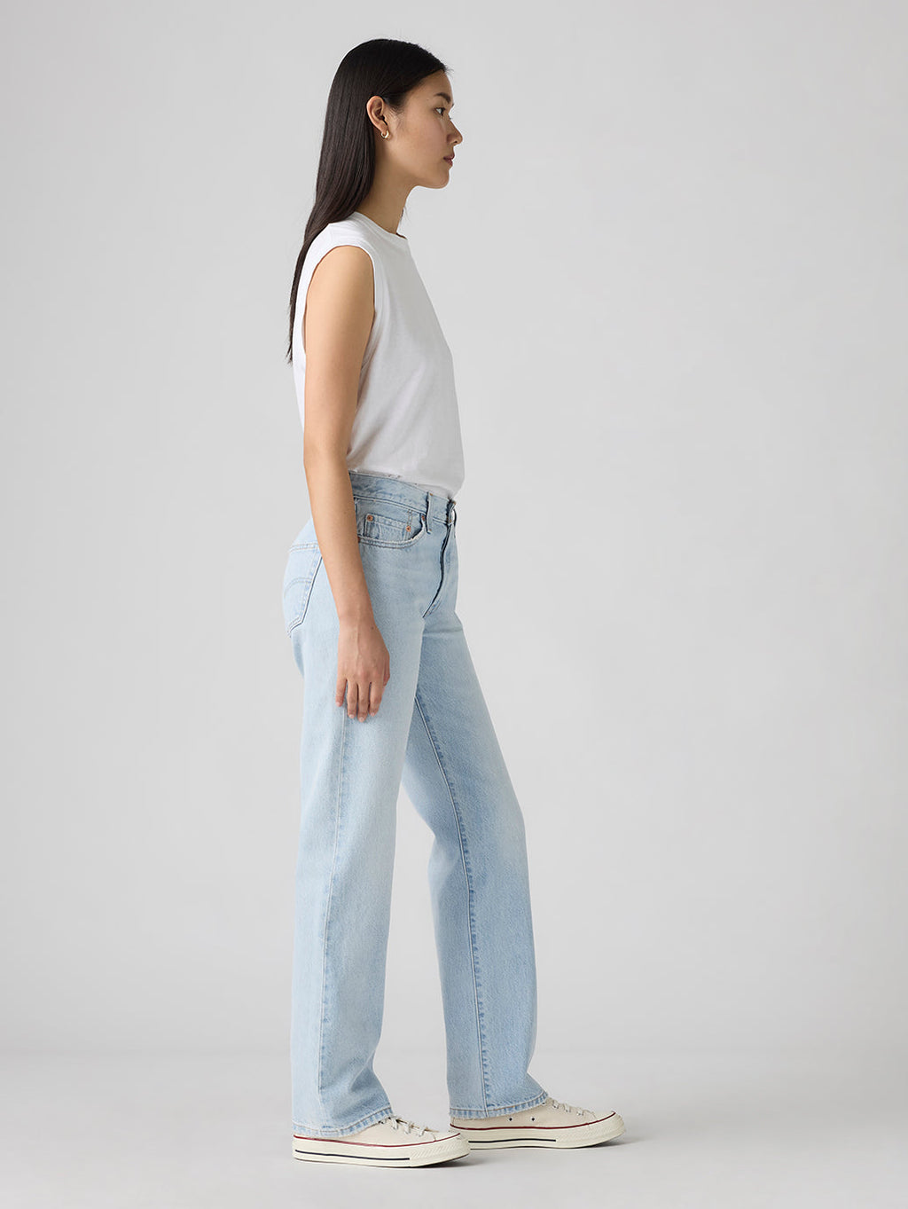 Women's 501'90s Light Indigo Straight Fit Mid Rise Jeans