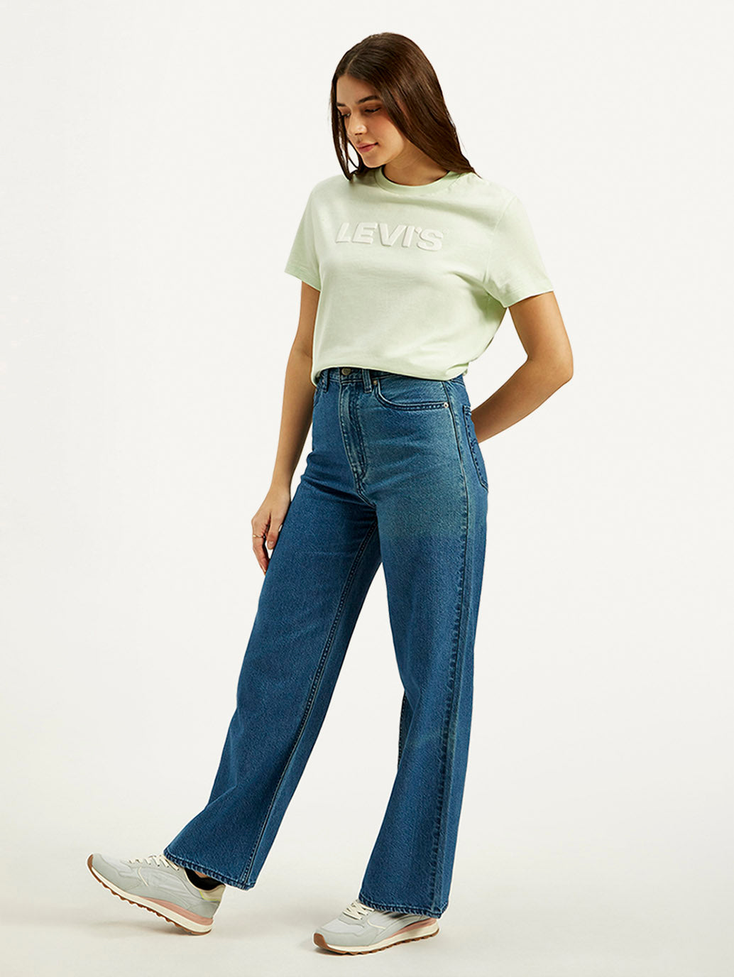 Women's Blue Loose Fit High Rise Jeans