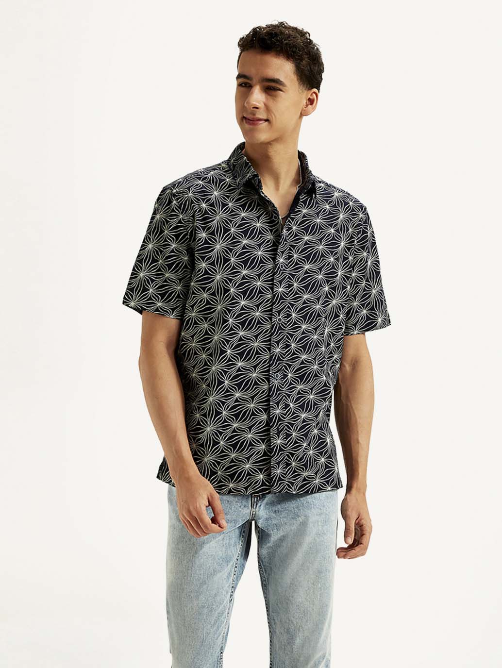 Men's Floral Relaxed Fit Shirt