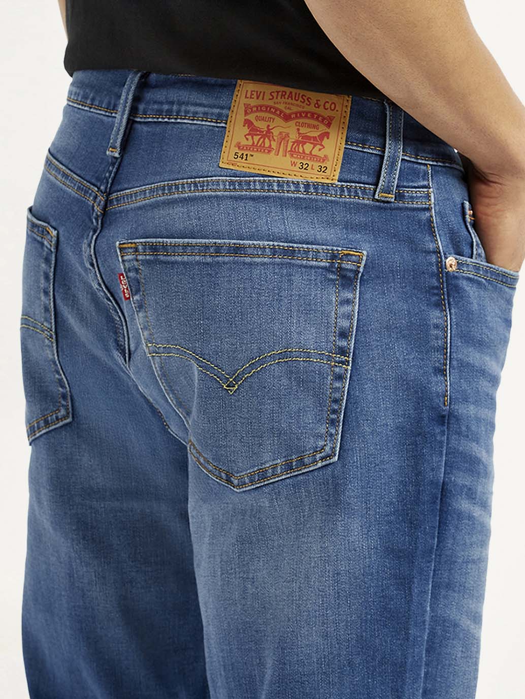 Men's 541 Blue Athletic Tapered Fit Mid Rise Jeans