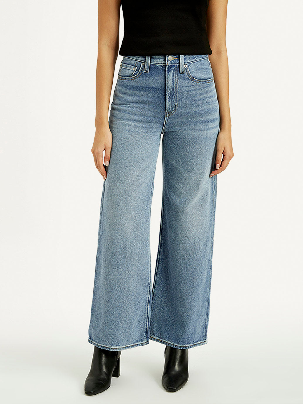 Women's Light Indigo Ribcage Wide Leg Fit High Rise Jeans