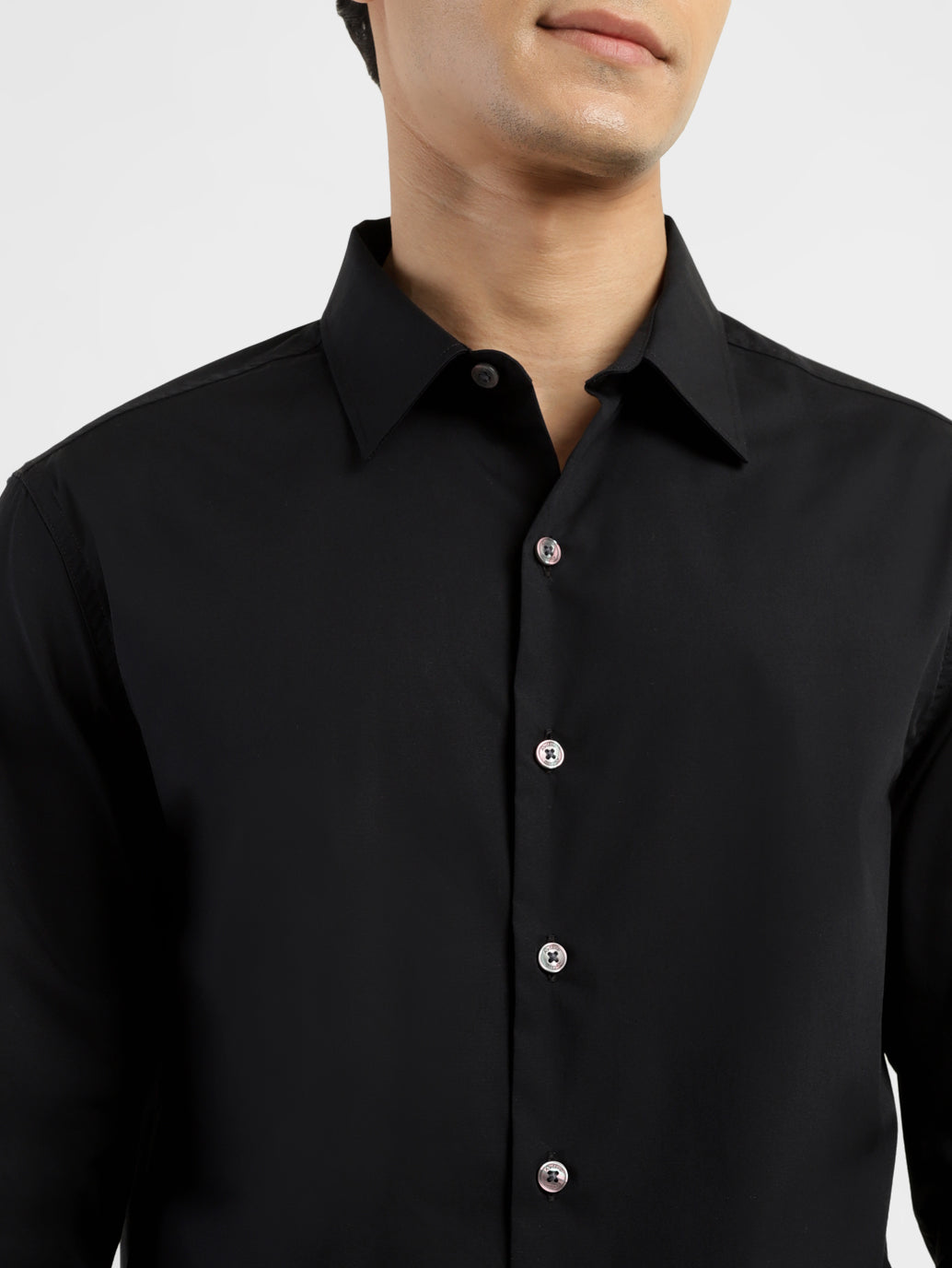Men's Redloop Solid Spread Collar Shirt