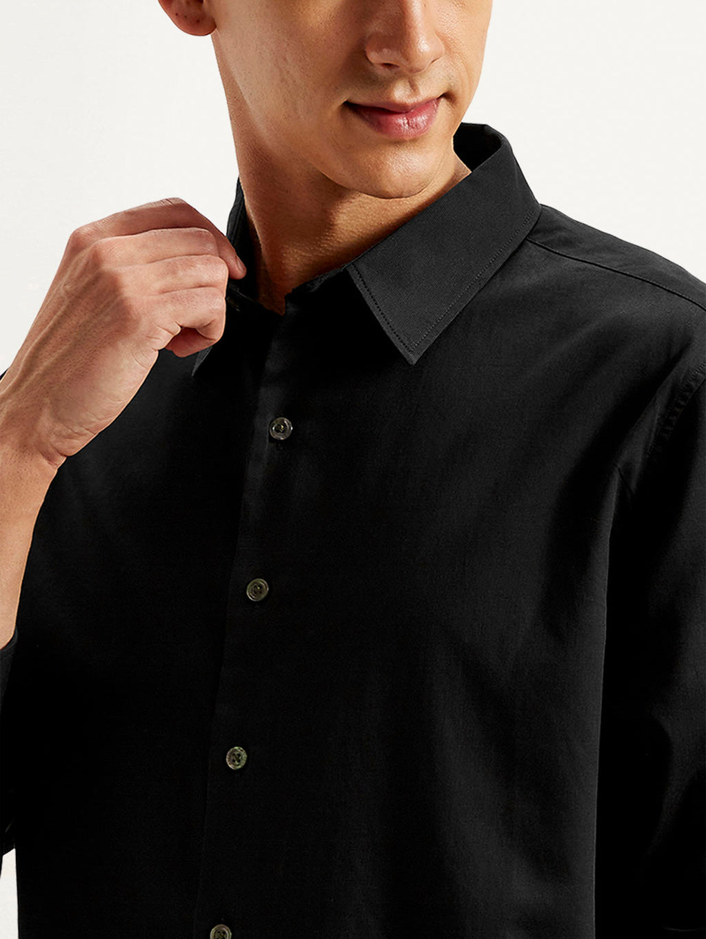 Men's Redloop Solid Slim Fit Shirt