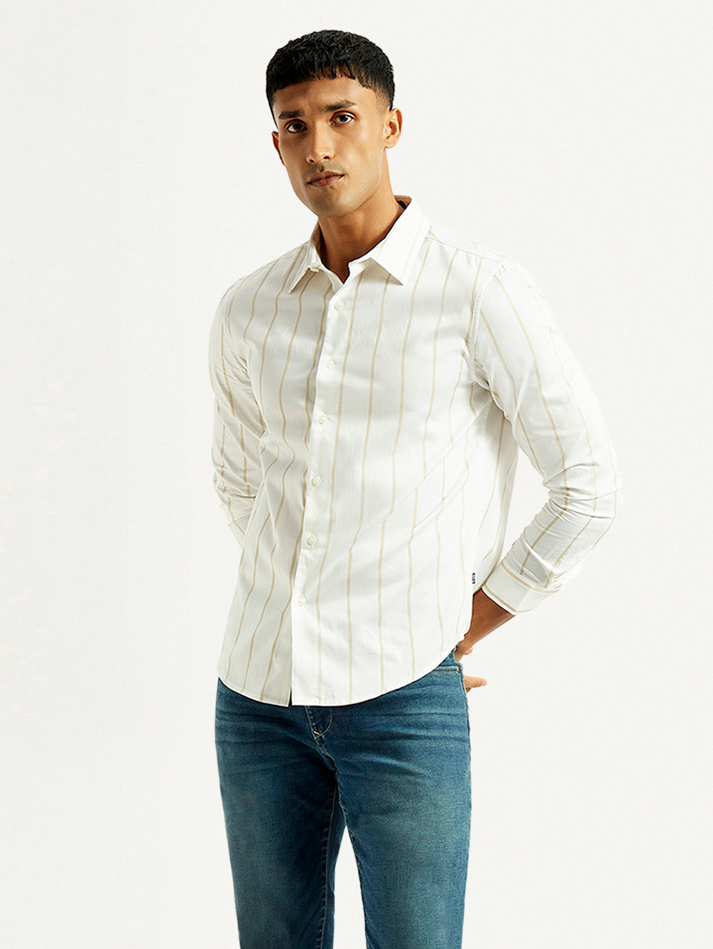 Men's Redloop Striped White Slim Fit Shirt