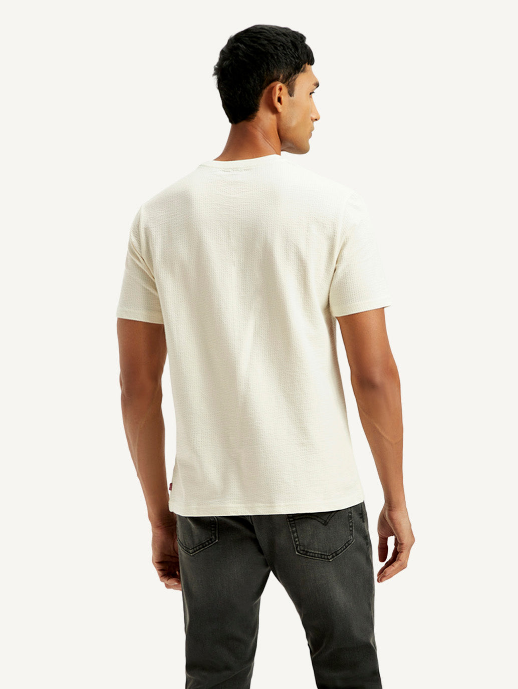 Men's Solid Regular Fit T-Shirt