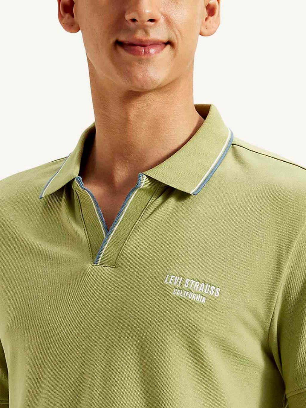 Men's Solid Slim Fit Polo T-shirt