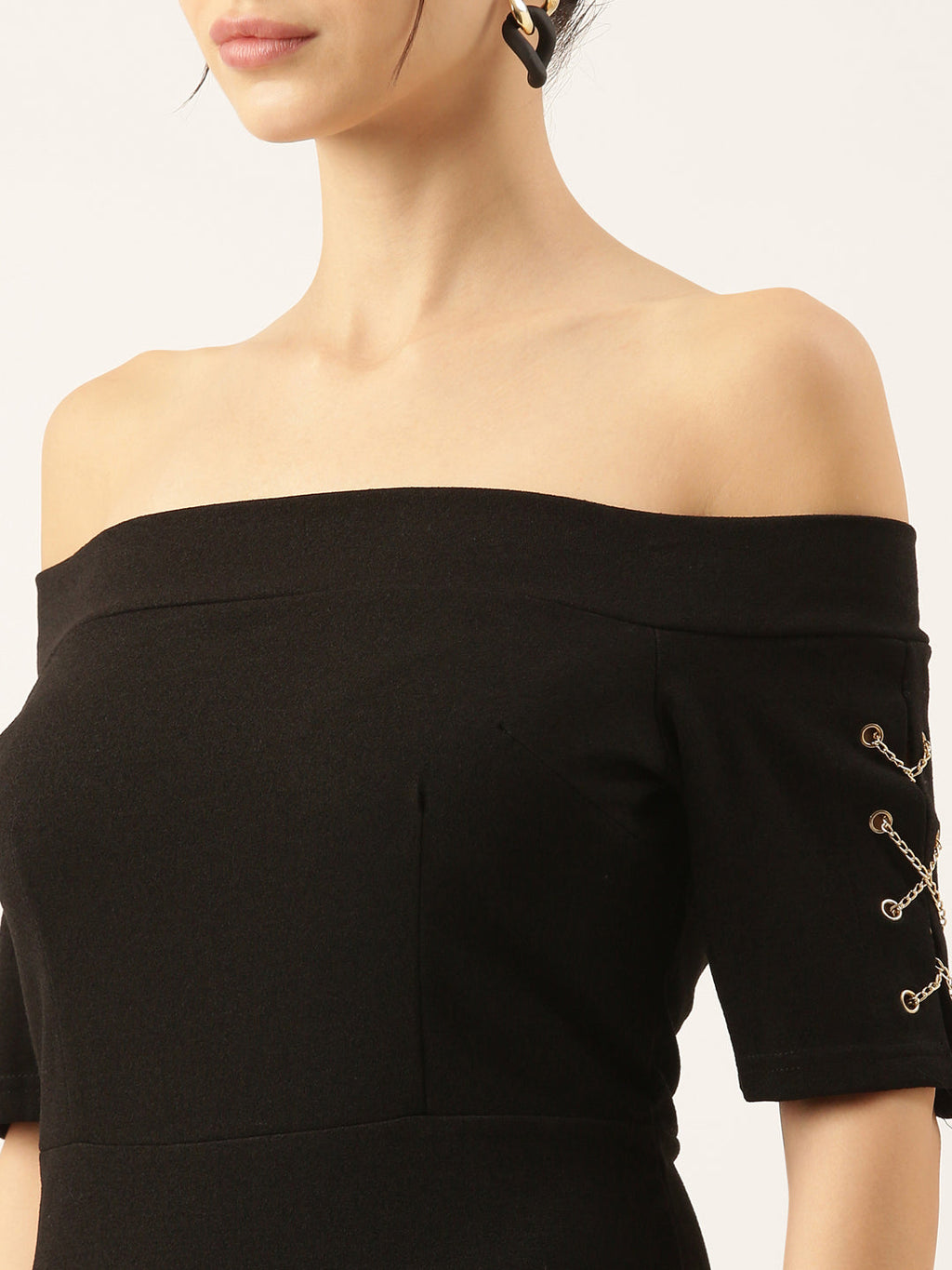 Women's Black Solid Off-Shoulder Sheath Dress