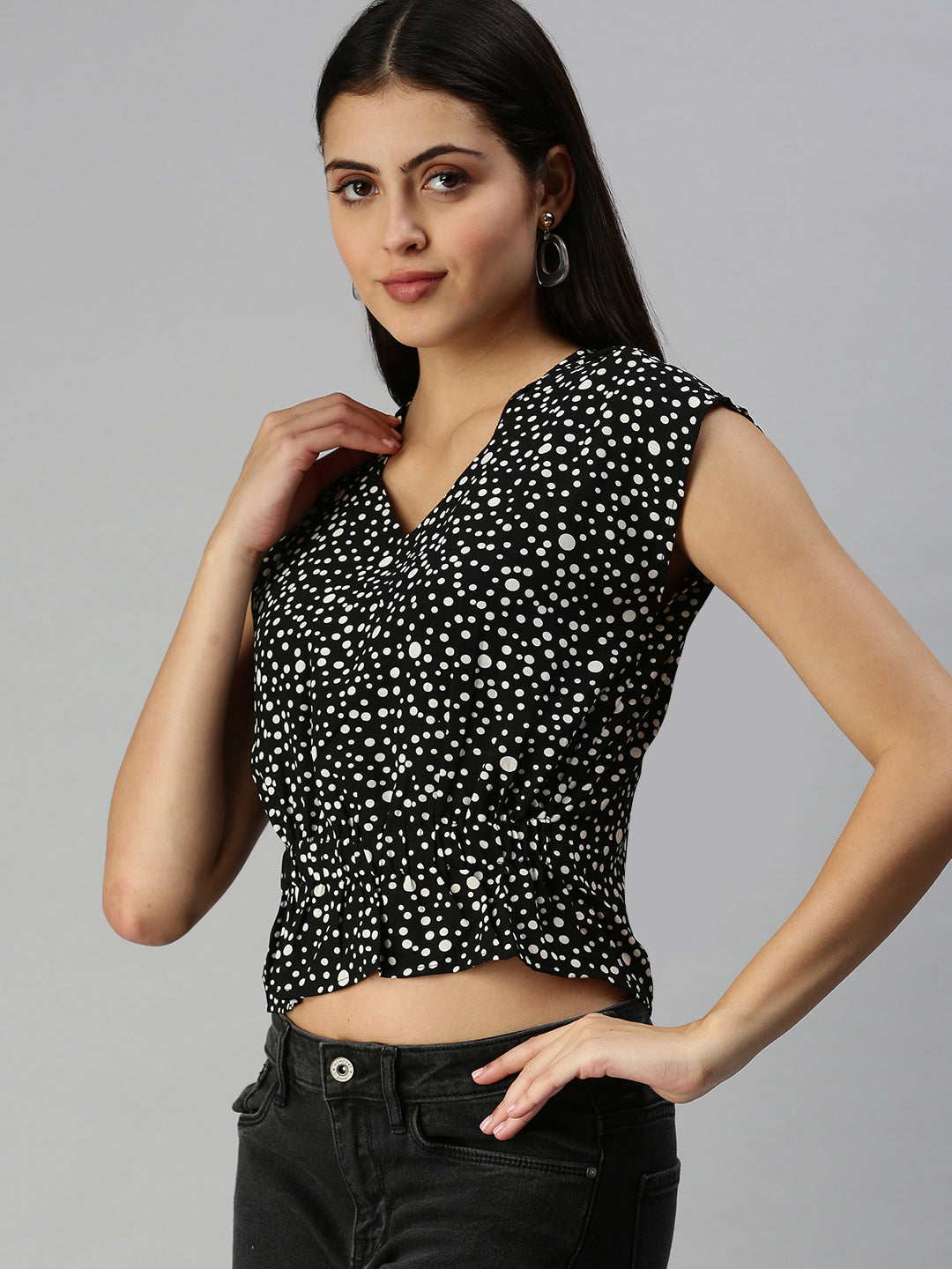 Women's Black Print Sweetheart Neck Extended Sleeves Georgette Cinched Waist Top
