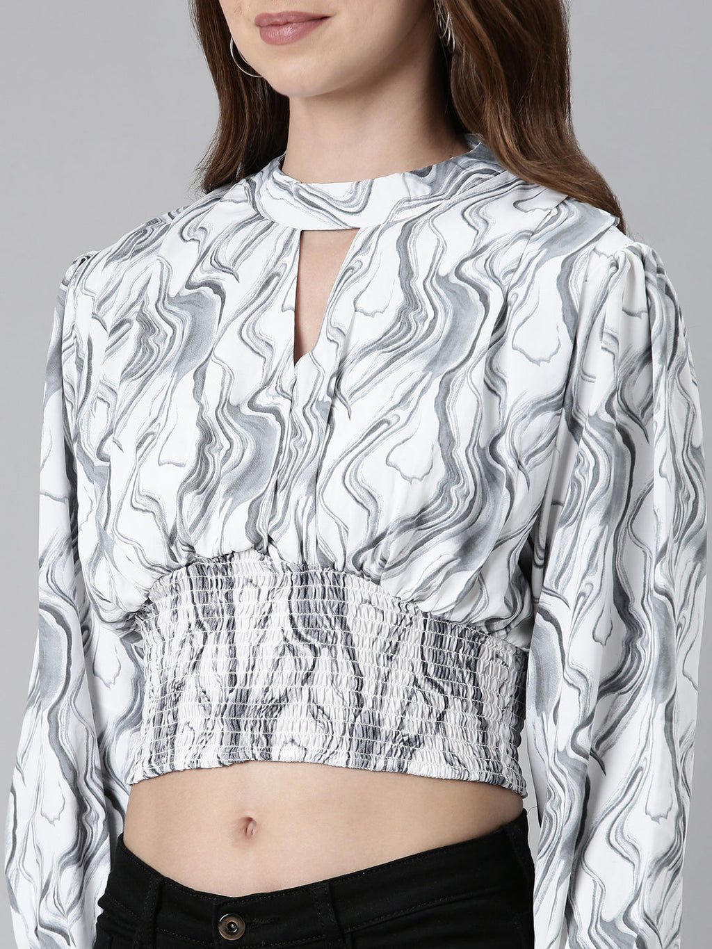 Women's Grey Abstract Printed Keyhole Neck Cinched Waist Crop Top