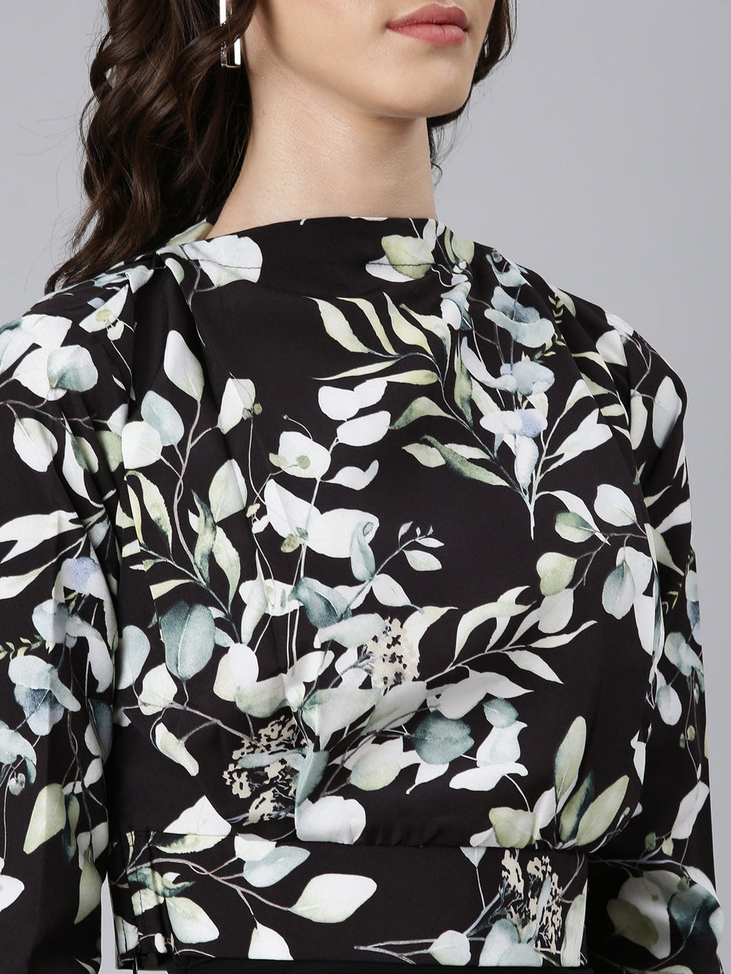 Women's Black Floral Printed High Neck Blouson Crop Top