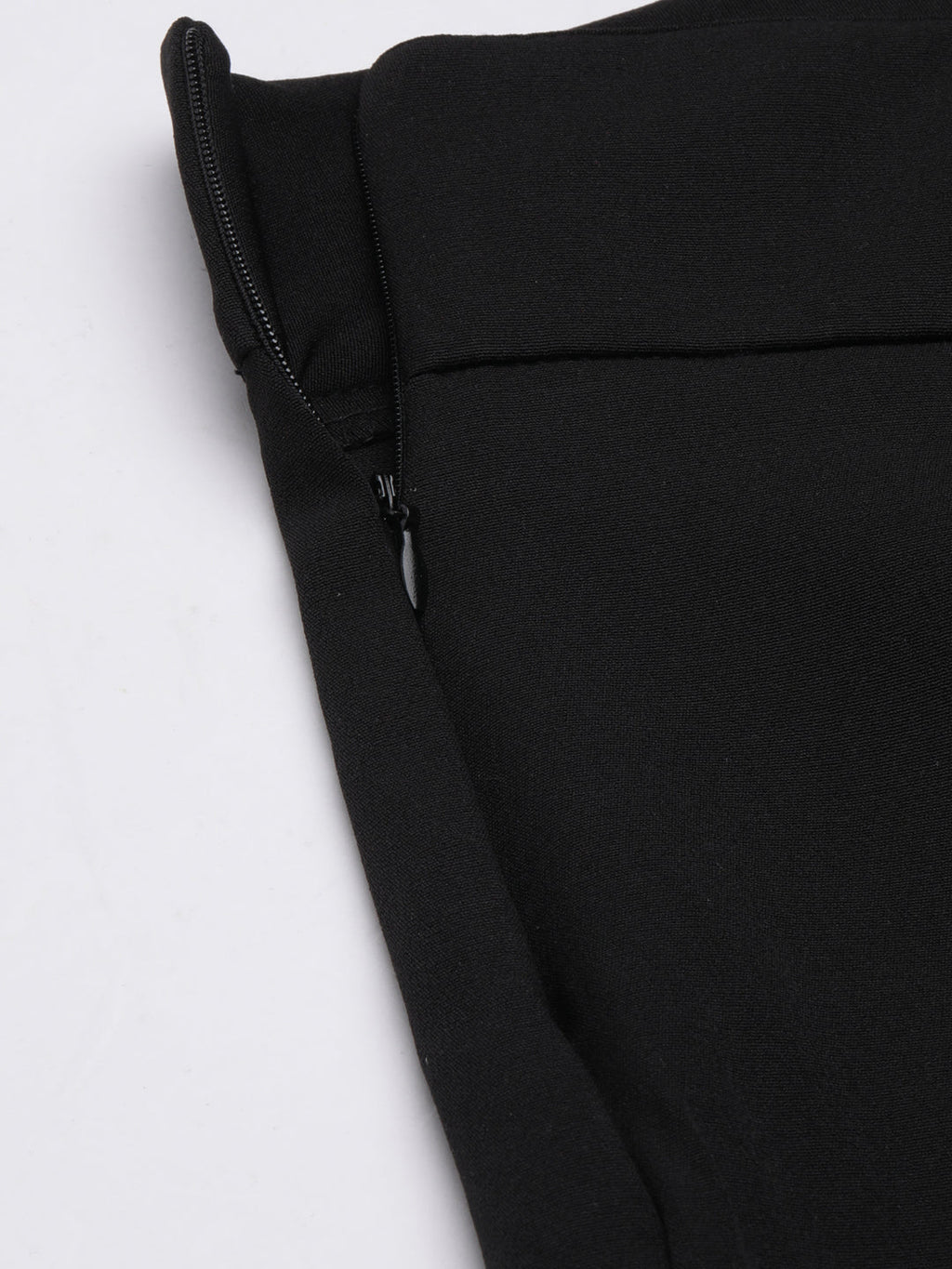 Women's Black Relaxed Straight Fit Cotton Parallel Trouser