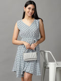 Women's Green Geometric Printed Fit and Flare Sleeveless V-Neck Dress