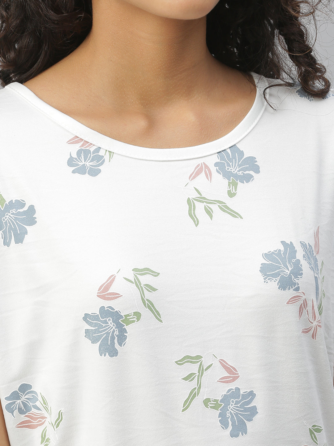 Women's White Floral Printed Knitted Top