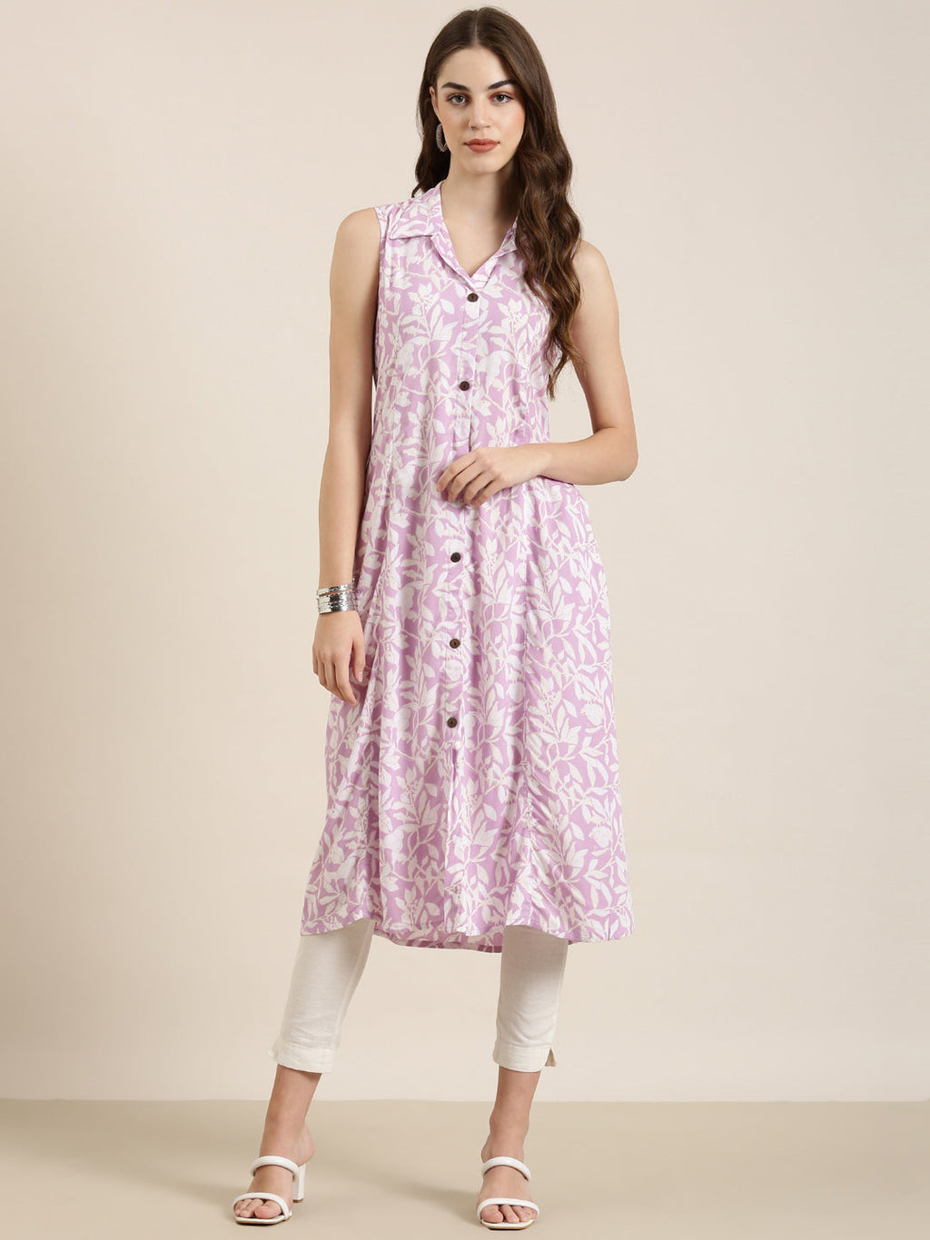 Women's Lavender Floral Printed Shirt Collar Sleeveless A-Line Kurta