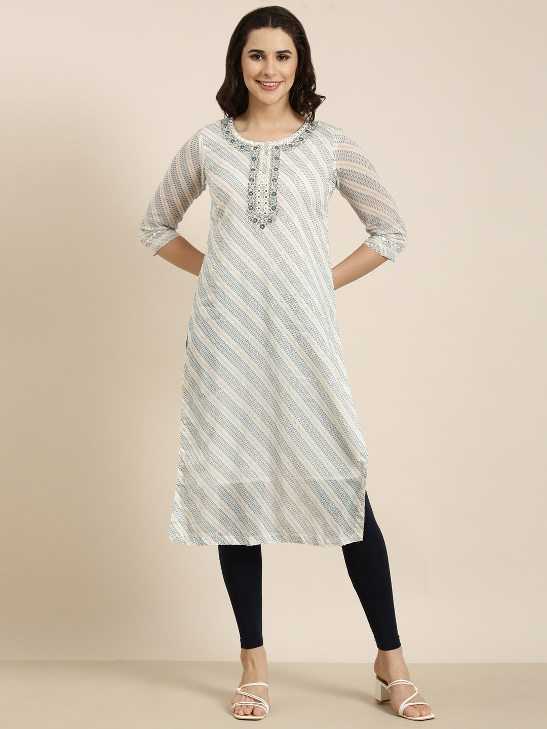 Women's Straight White Abstract Kurta