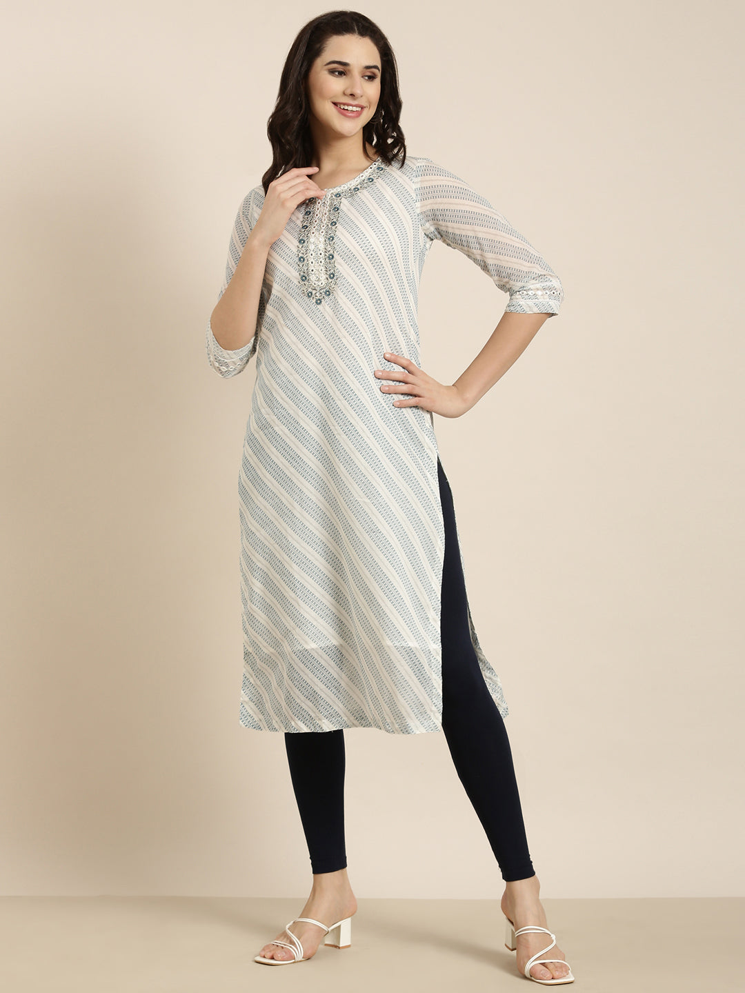 Women's Straight White Abstract Kurta
