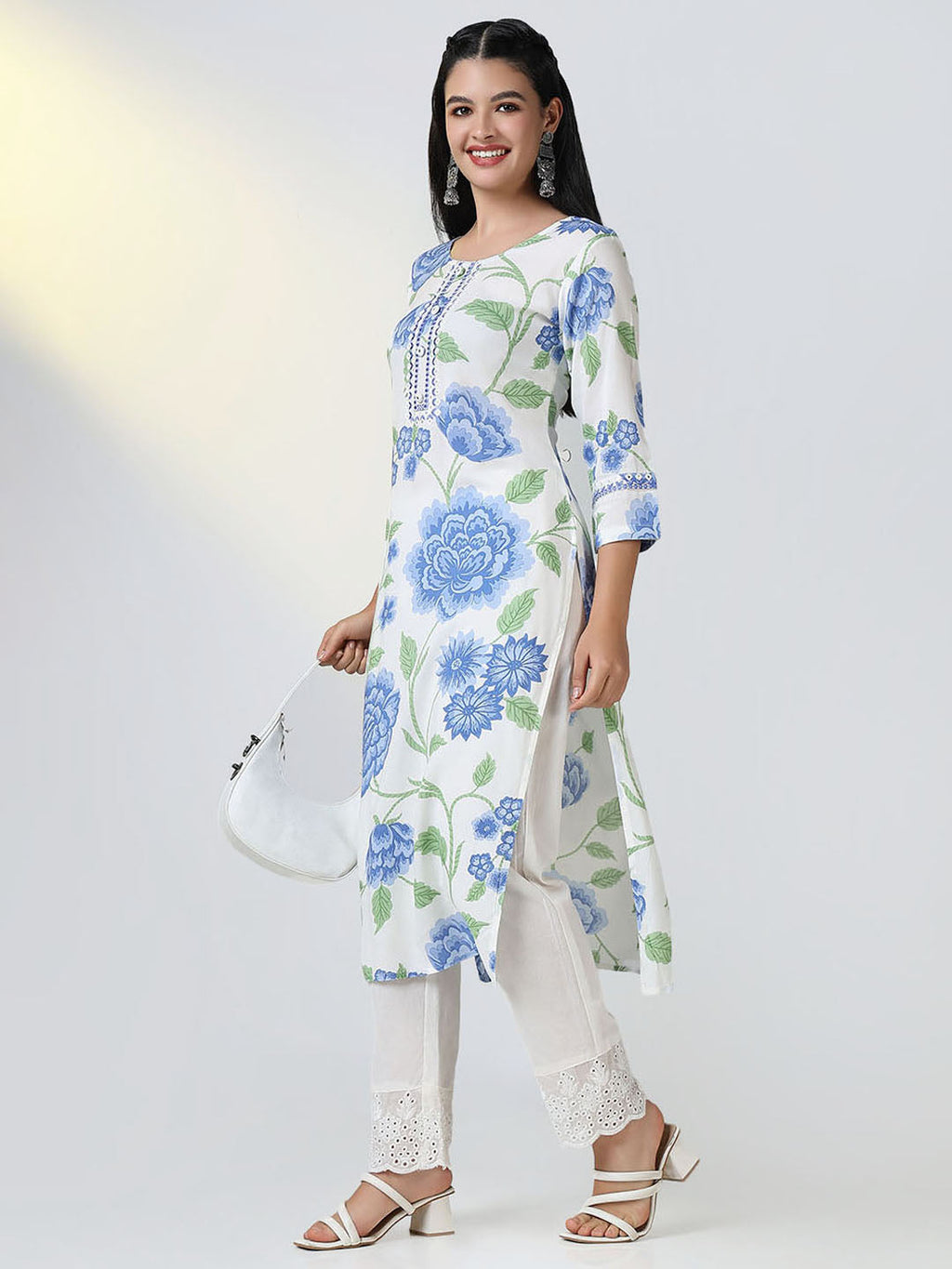 Women's Blue Floral Straight Kurta