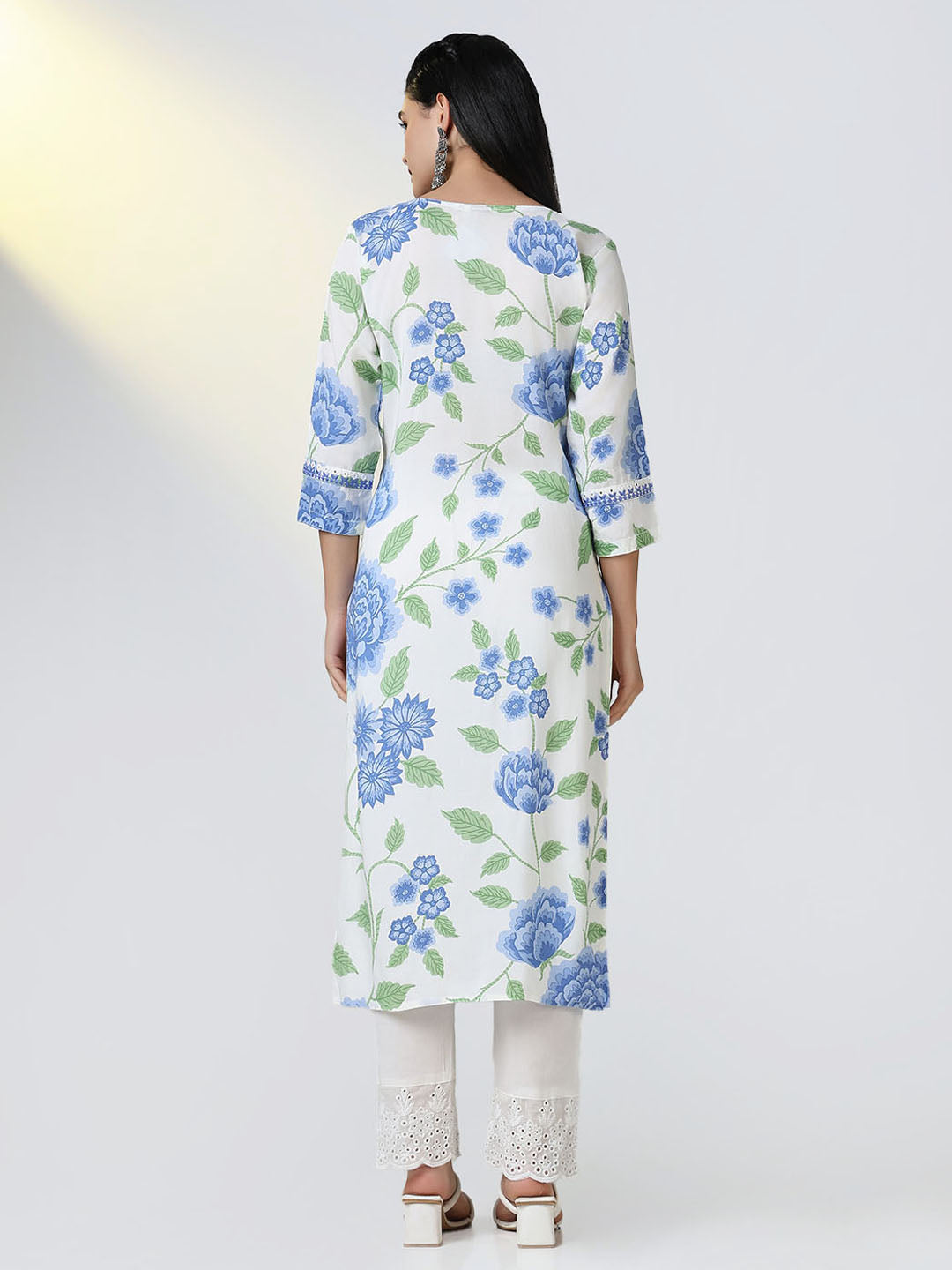 Women's Blue Floral Straight Kurta