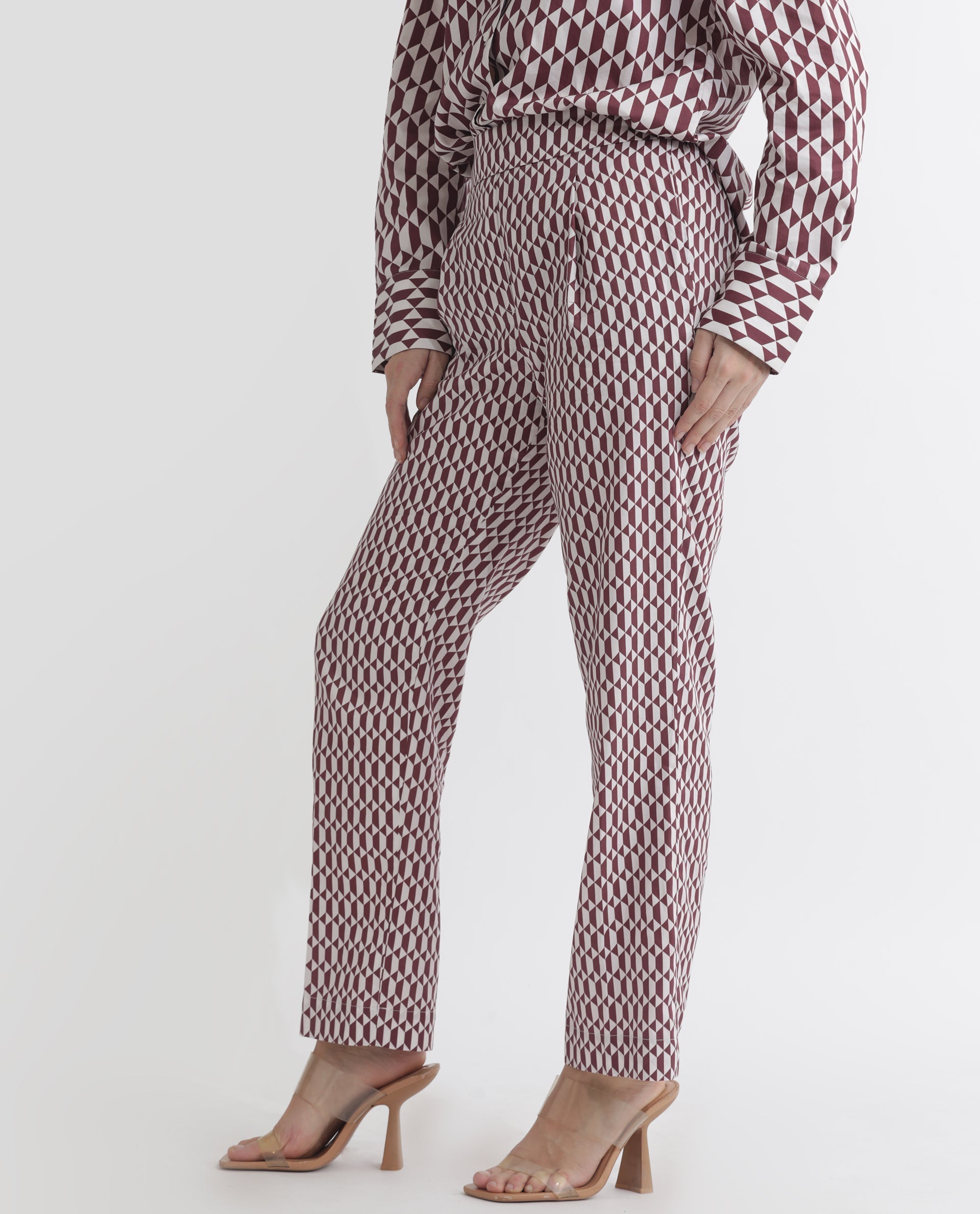 Rareism Women's Azsure-B Light Brown Cotton Geometric Print Ankle Length Tailored Trouser