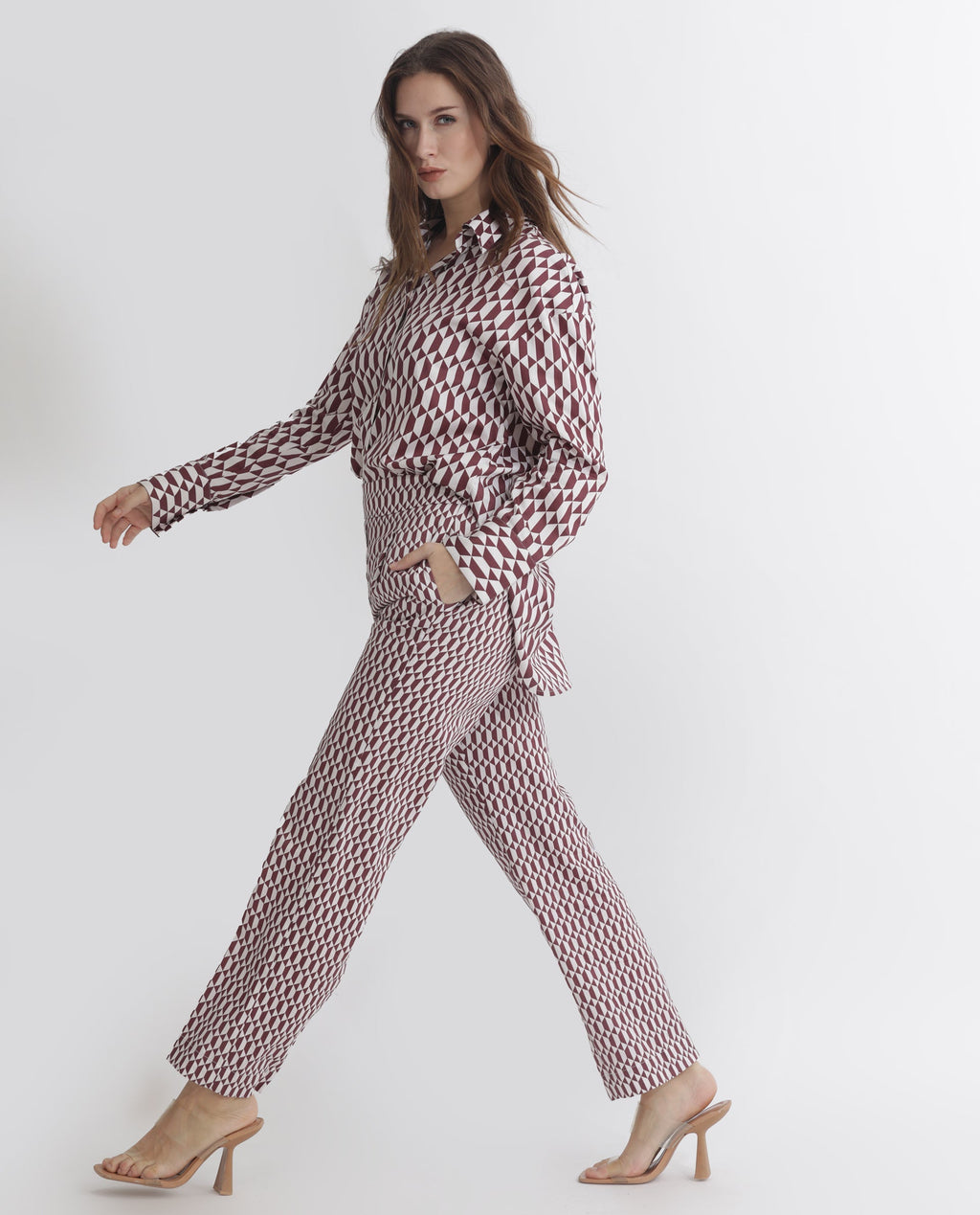 Rareism Women's Azsure-B Light Brown Cotton Geometric Print Ankle Length Tailored Trouser