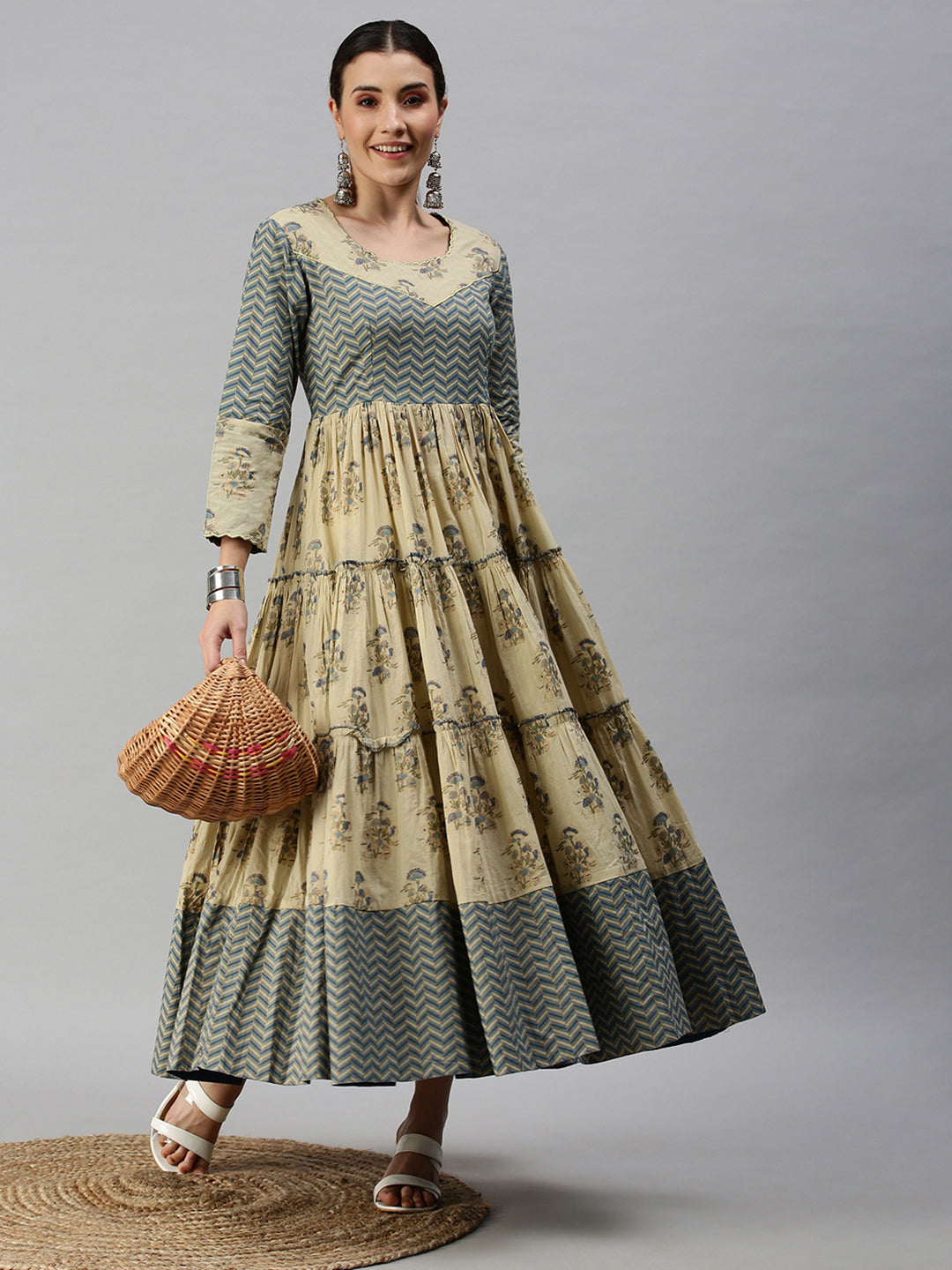 Women's Beige Chevron Printed Cold-Shoulder Sleeves Anarkali Kurta