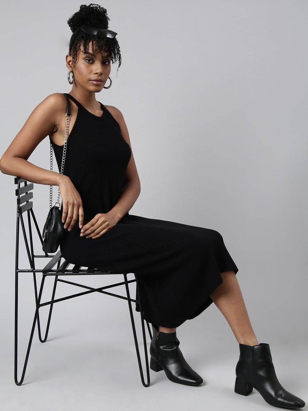 Women's Black Round Neck Sleeveless A-Line Midi Dress