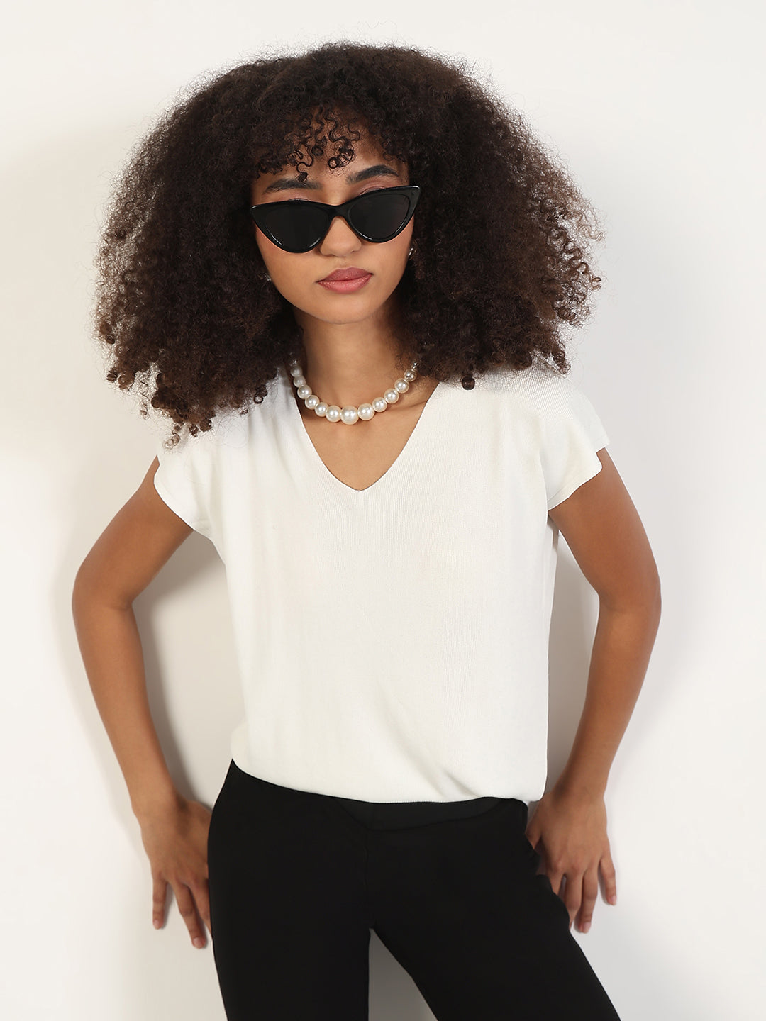 Women's White Extended Sleeves V-Neck Solid Top