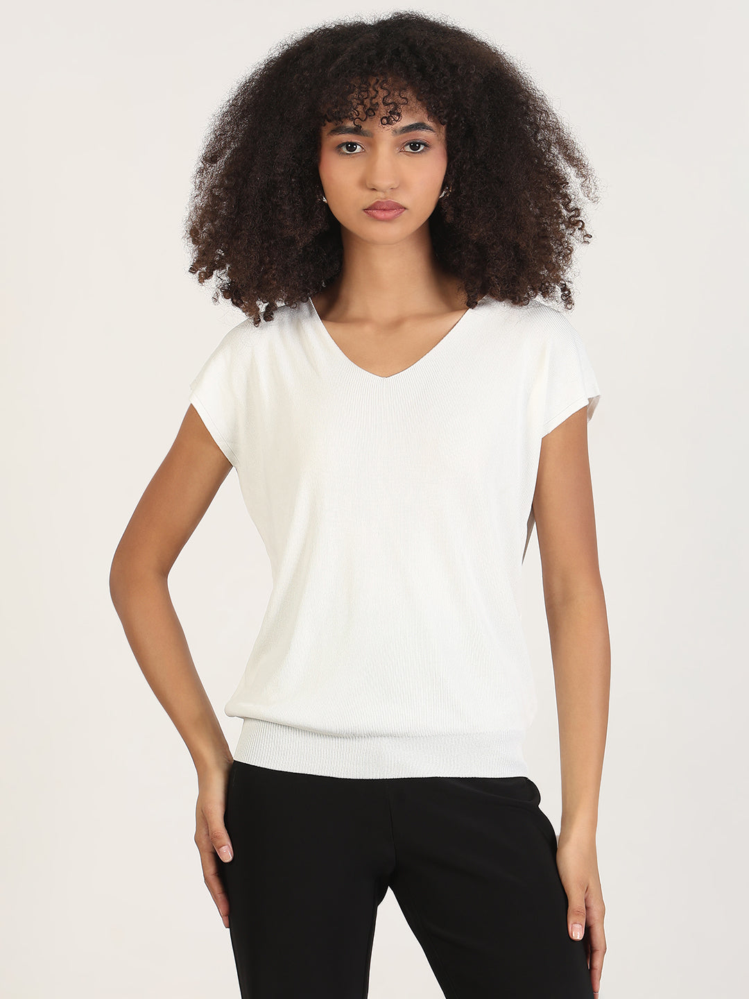 Women's White Extended Sleeves V-Neck Solid Top