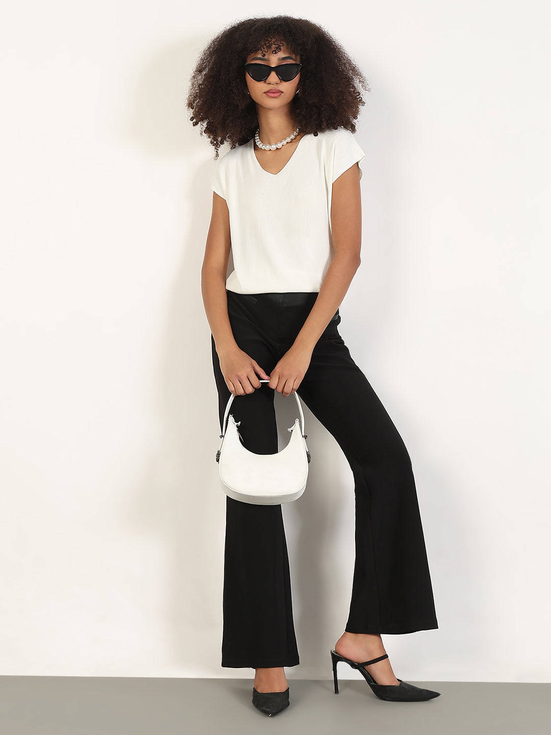 Women's White Extended Sleeves V-Neck Solid Top
