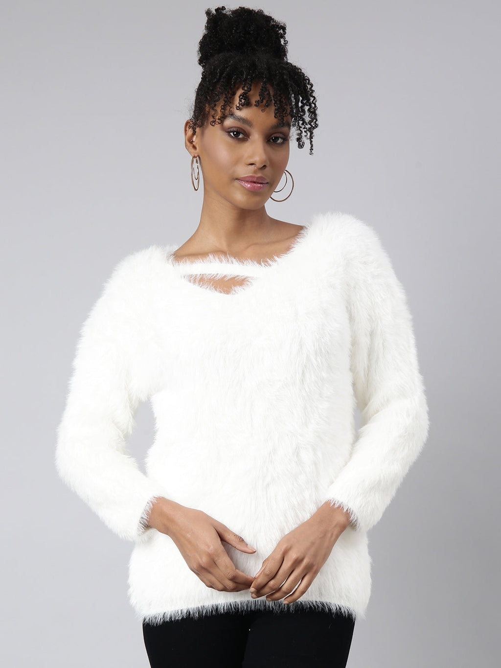 Women's White V-Neck Long Sleeves Blouson Regular Top