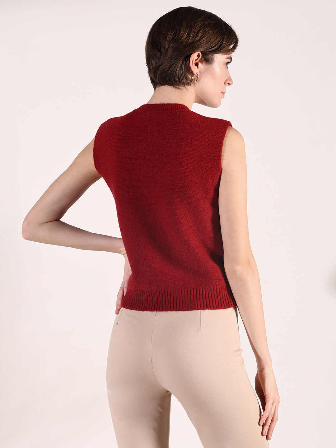 Women's Red V-Neck Sleeveless Top
