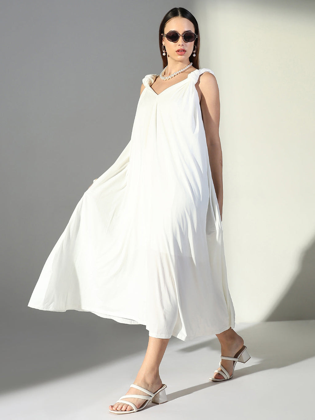 Women's White Knot Strap V-Neck A-Line Midi Dress