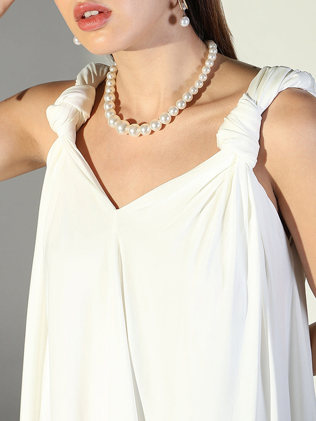 Women's White Knot Strap V-Neck A-Line Midi Dress
