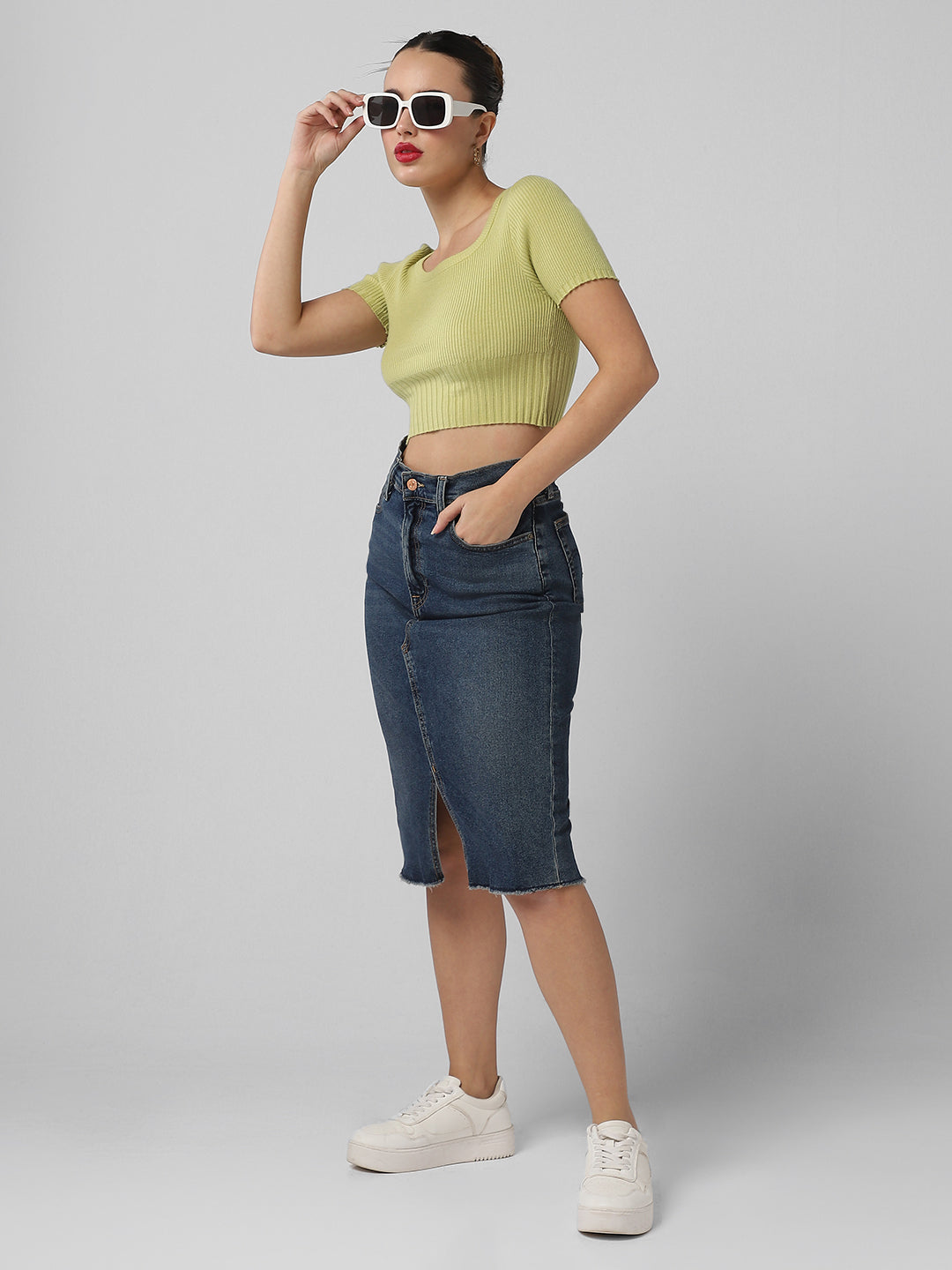 Women's Green Square Neck Fitted Crop Top