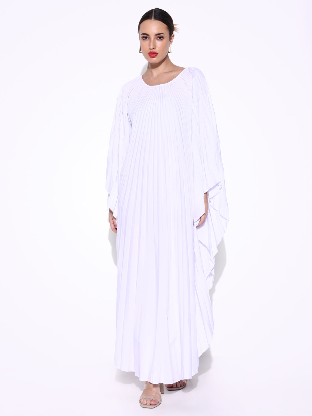 Women's Pleated White Butterfly Sleeves Kaftan Maxi Dress