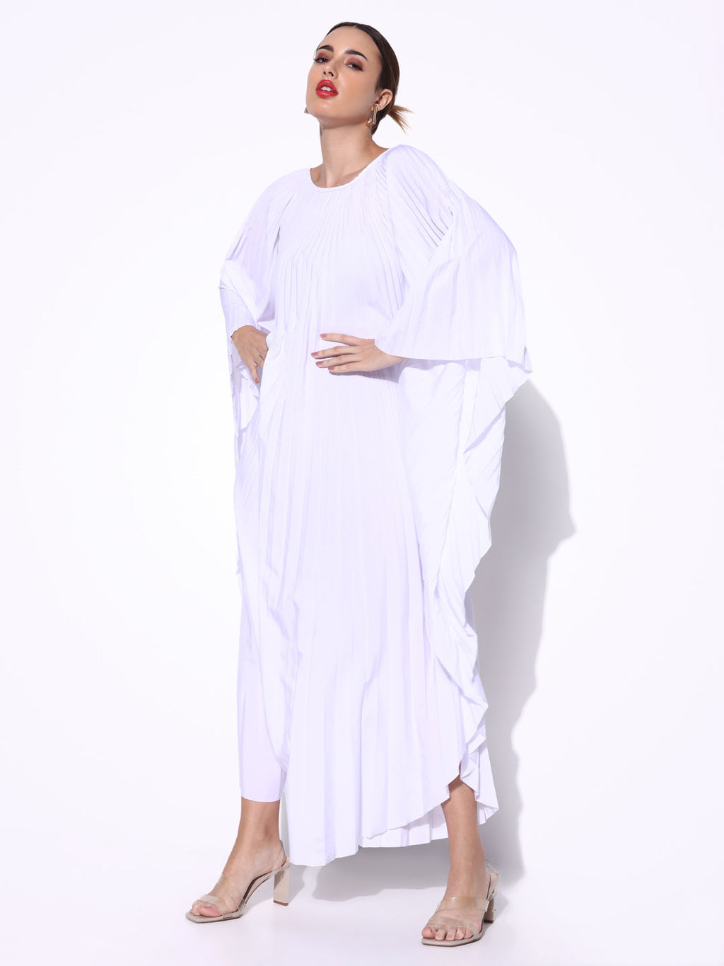 Women's Pleated White Butterfly Sleeves Kaftan Maxi Dress