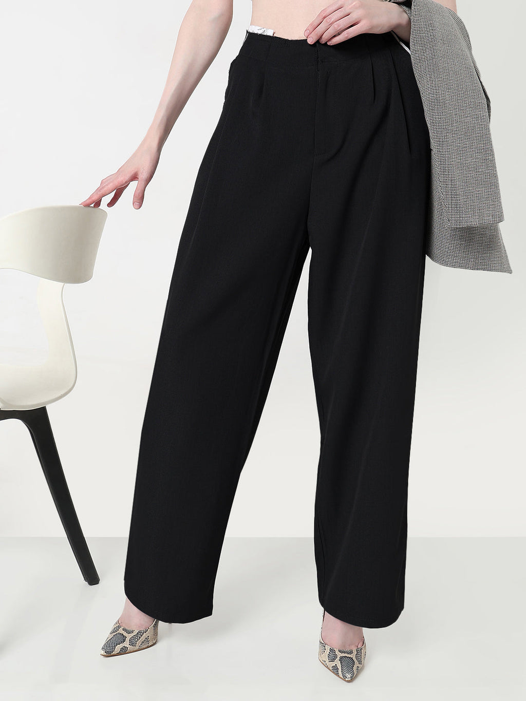 Women's Black Pleated Trousers with Contrast Waistband Detail
