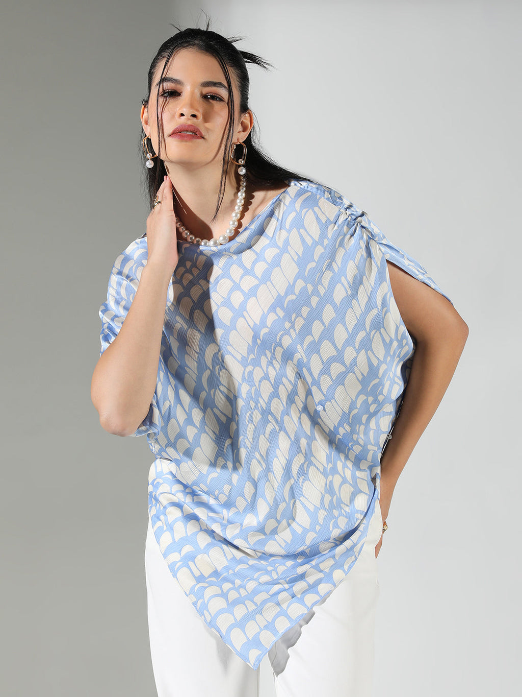 Women's Abstract Print Blue Asymmetric Top