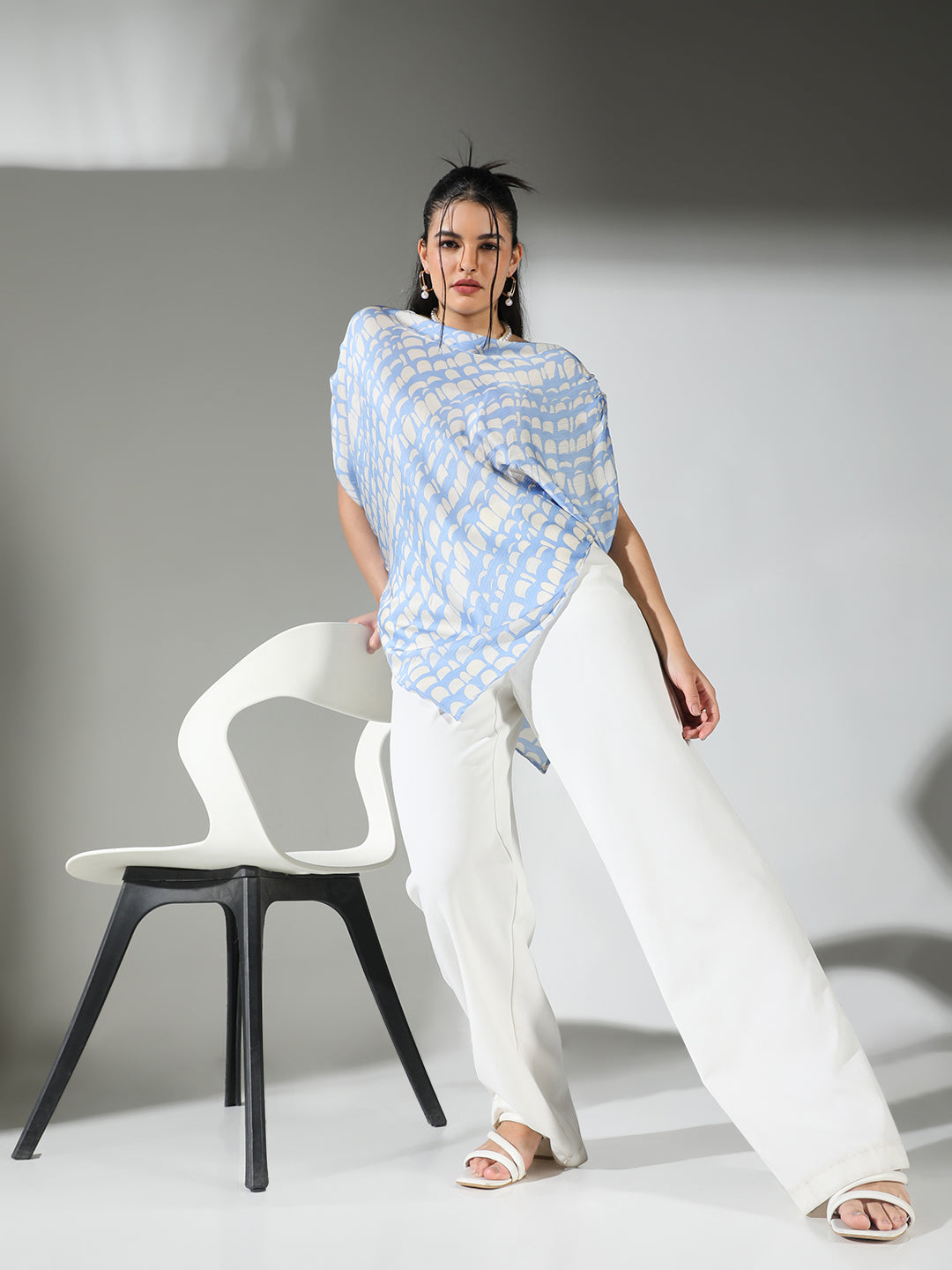Women's Abstract Print Blue Asymmetric Top