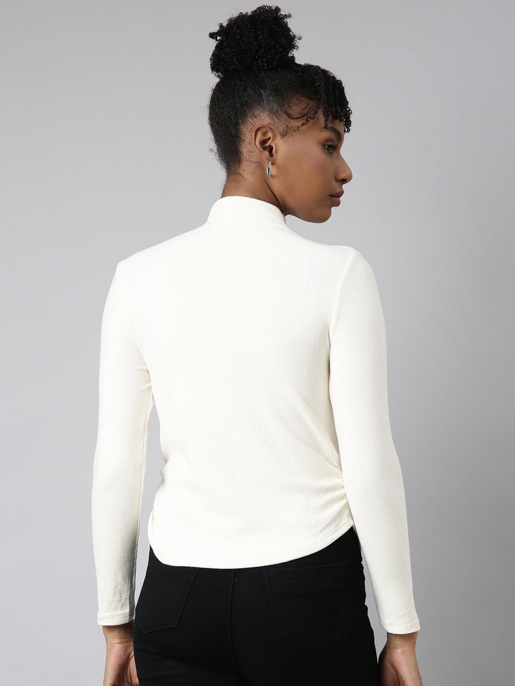 Women's Cream Pack Velvet Fitted Top Comes With Chain